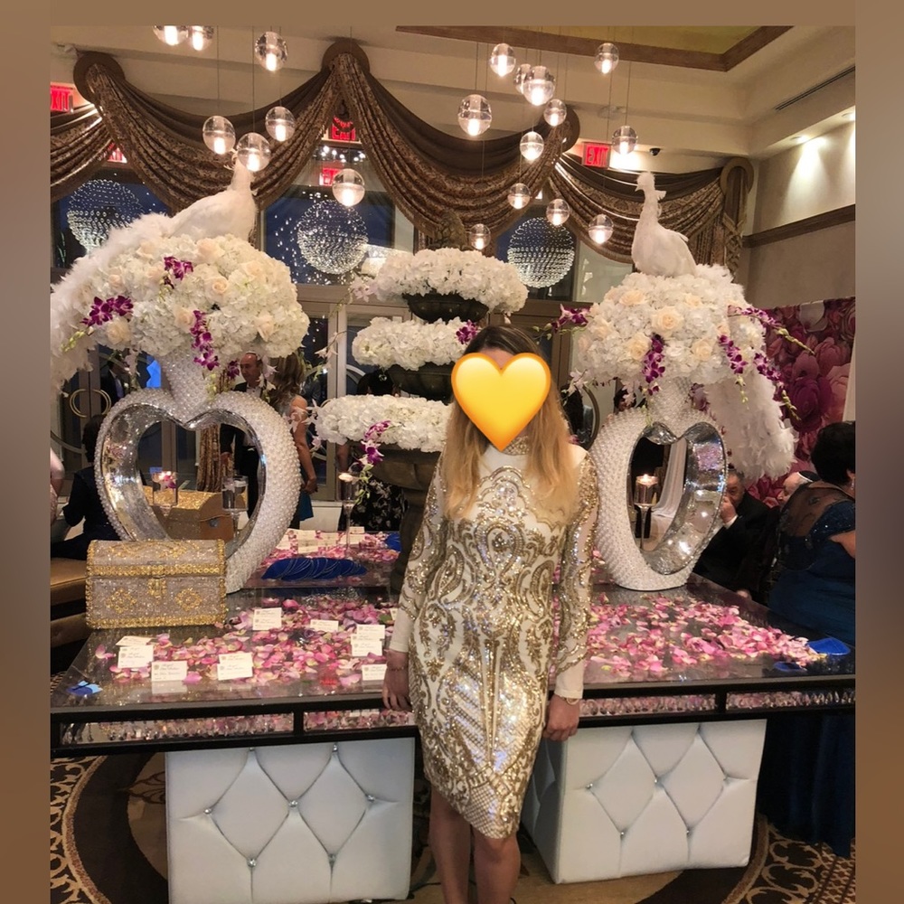 Midi long-sleeve sequin dress